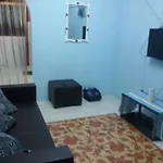 Georgetown Muslim Bajet Homestay